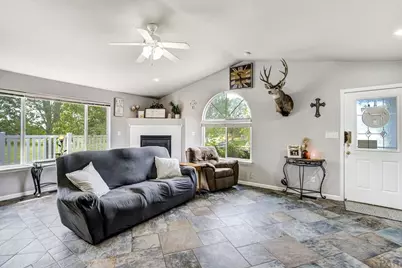 4880 Warbler Court, Pueblo, CO 81008 - Photo 6