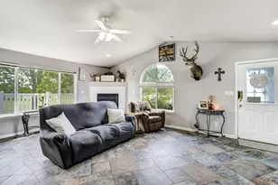 4880 Warbler Ct, Pueblo, CO 81008 - Photo 6