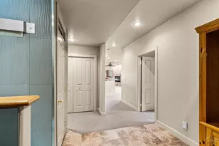 50 Aberdeen Bluff, Pueblo, CO 81004 - Photo 32