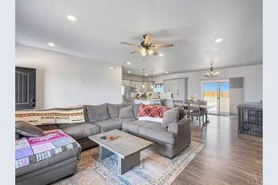 421 N Heather Dr., Pueblo West, CO 81007 - Photo 6