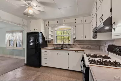 1625 Van Buren St, Pueblo, CO 81004 - Photo 6
