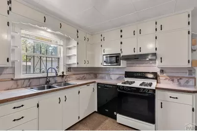 1625 Van Buren St, Pueblo, CO 81004 - Photo 4