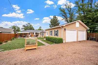 2911 Country Club Dr, Pueblo, CO 81008 - Photo 28