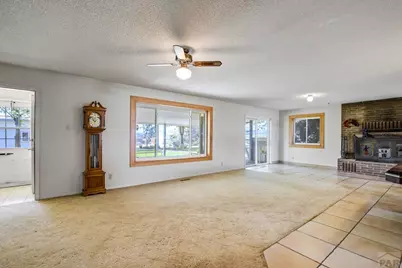 919 S Tierra Buena Dr, Pueblo West, CO 81007 - Photo 8