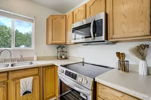 3743 Pronghorn Ln, Pueblo, CO 81004 - Photo 12