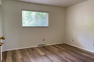 2215 Montezuma Dr, Pueblo, CO 81003 - Photo 6