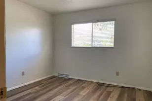 2215 Montezuma Dr, Pueblo, CO 81003 - Photo 8