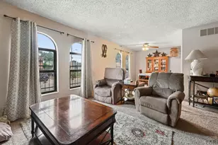 36 Wheatridge Dr, Pueblo, CO 81005 - Photo 4