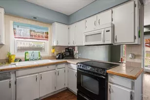 73 E Abarr Dr, Pueblo West, CO 81007 - Photo 10