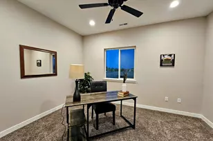 576 E Earl Dr, Pueblo West, CO 81007 - Photo 18