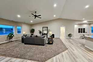 576 E Earl Dr, Pueblo West, CO 81007 - Photo 6
