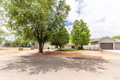 14 E Cellini Dr, Pueblo West, CO 81007 - Photo 2