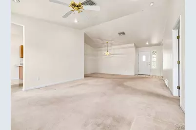 61 Sovereign Circle #D, Pueblo, CO 81005 - Photo 4