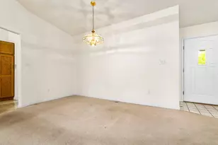 61 Sovereign Cir, Pueblo, CO 81005 - Photo 6