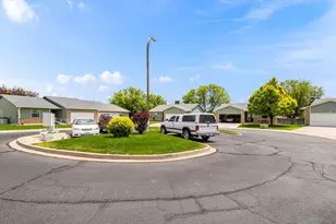 61 Sovereign Cir, Pueblo, CO 81005 - Photo 26