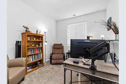 2207 Sunrise Ln, Pueblo, CO 81008 - Photo 10