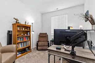 2207 Sunrise Ln, Pueblo, CO 81008 - Photo 10