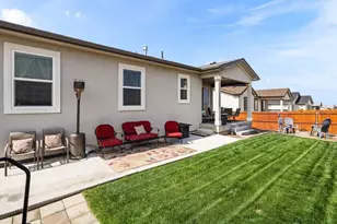 2207 Sunrise Ln, Pueblo, CO 81008 - Photo 28
