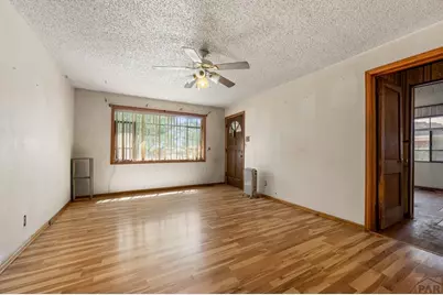 2817 7th Ave, Pueblo, CO 81003 - Photo 6