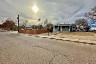1319 N Monument Ave, Pueblo, CO 81001 - Photo 2