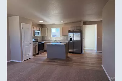 3409 Wapiti Ln, Pueblo, CO 81005 - Photo 2