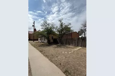 657 Carson Ave, Las Animas, CO 81054 - Photo 4