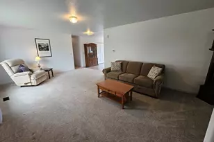 8302 Surrey Ridge Ct, Lamar, CO 81052 - Photo 2