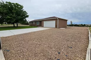 8302 Surrey Ridge Ct, Lamar, CO 81052 - Photo 16