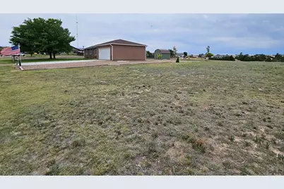 8302 Surrey Ridge Ct, Lamar, CO 81052 - Photo 18