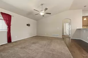 607 S Inca Dr, Pueblo, CO 81007 - Photo 8
