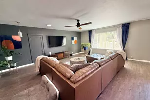 1038 Meadow Ln, Pueblo, CO 81006 - Photo 12