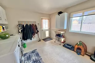 1038 Meadow Ln, Pueblo, CO 81006 - Photo 16