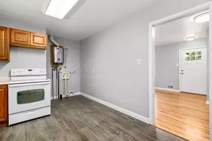 1707 Englewood Dr, Pueblo, CO 81005 - Photo 8