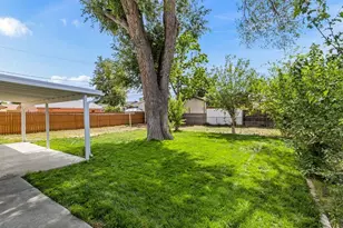 1707 Englewood Dr, Pueblo, CO 81005 - Photo 18
