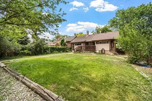 1930 N Elizabeth St, Pueblo, CO 81003 - Photo 10