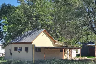 606 Swink Ave, Rocky Ford, CO 81067 - Photo 2