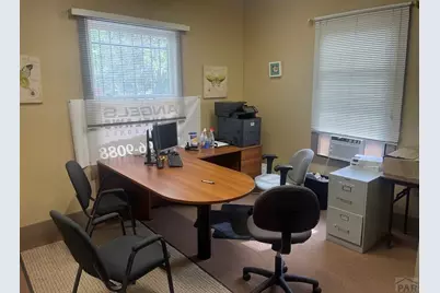 825 N Greenwood St, Pueblo, CO 81003 - Photo 12