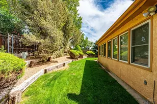14 Oakbridge Dr, Pueblo, CO 81001 - Photo 38