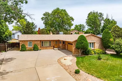 14 Oakbridge Dr, Pueblo, CO 81001 - Photo 2