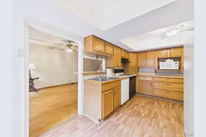 164 Bonnymede Rd #E, Pueblo, CO 81001 - Photo 10