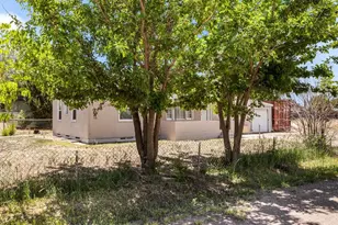 1001 Kiowa St, Pueblo, CO 81006 - Photo 2