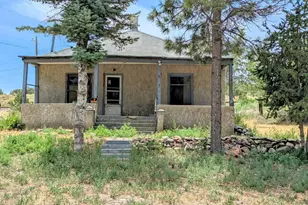 505 W 10th St, Walsenburg, CO 81089 - Photo 1