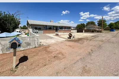 373 G St, Penrose, CO 81240 - Photo 2