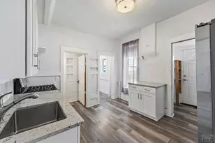 605 W 8th St, Pueblo, CO 81003 - Photo 6