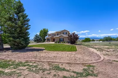 438 W Hollister Dr, Pueblo West, CO 81007 - Photo 6
