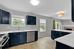 11145 Falling Star Rd, Fountain, CO 80817 - Photo 8