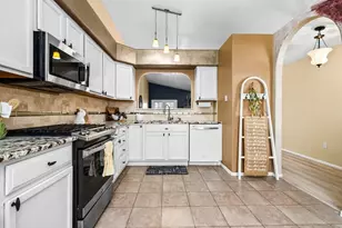 719 Ardath Ln, Pueblo, CO 81005 - Photo 6
