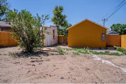 1605 E 10th St, Pueblo, CO 81001 - Photo 18