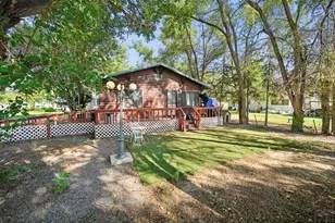 403 S 15th St, Rocky Ford, CO 81067 - Photo 2