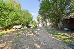 403 S 15th St, Rocky Ford, CO 81067 - Photo 24